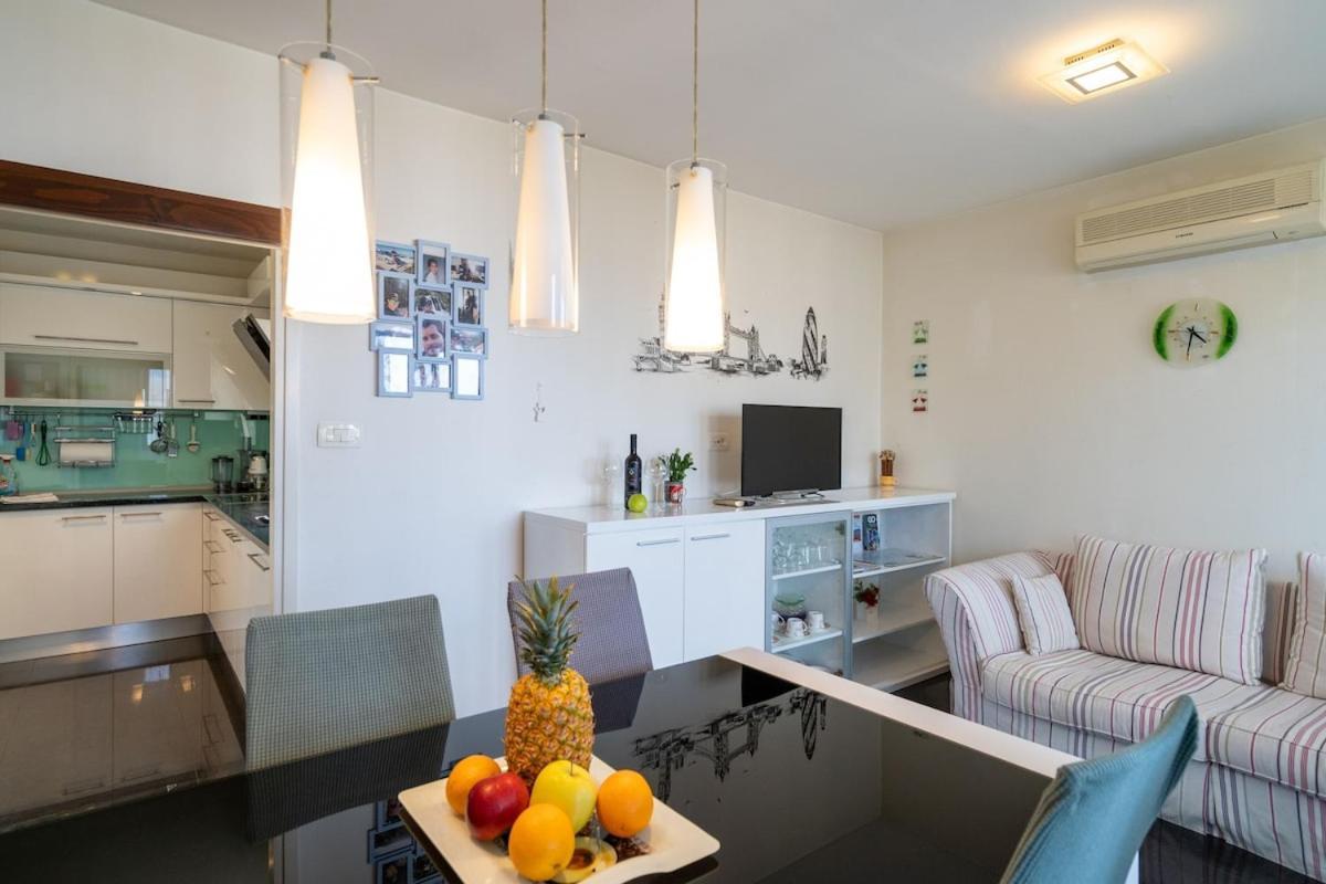Appartamento Khaleesi With Sea View *
